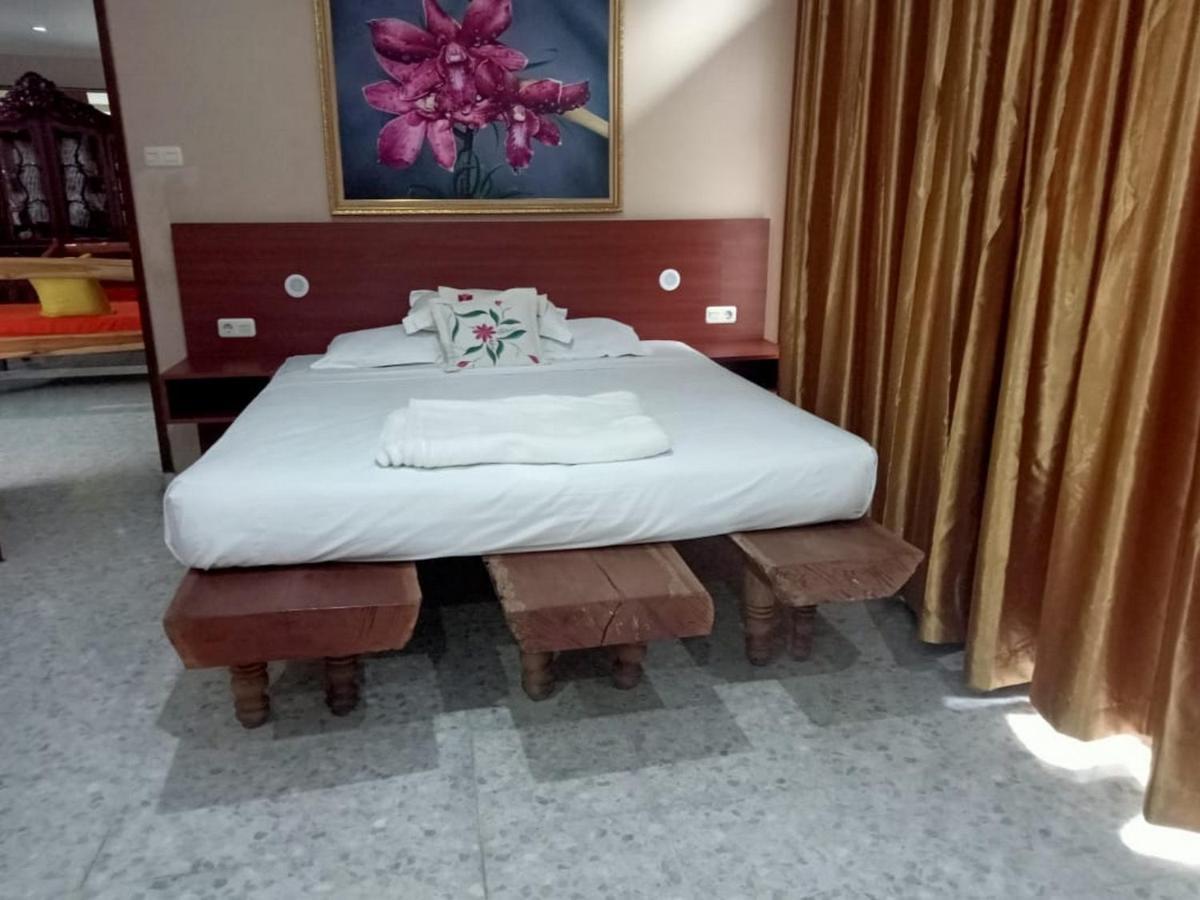 Mango House Semarang Redpartner Hotel Eksteriør billede